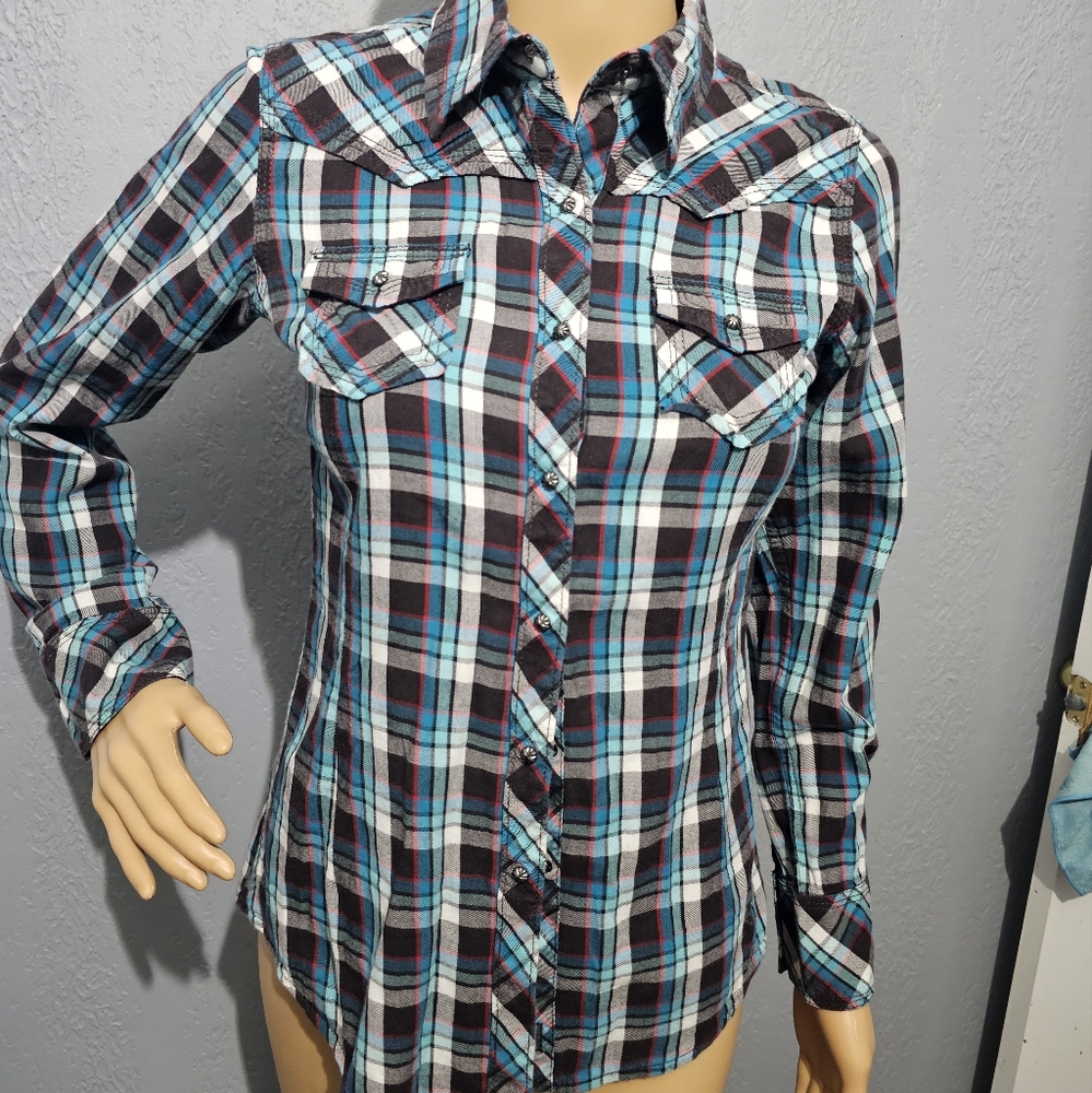Plaid Button-Up cowgirl Shirt Ariat